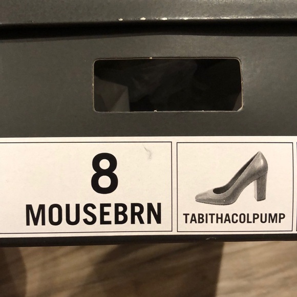 Banana Republic Heels size 8 - Picture 8 of 10